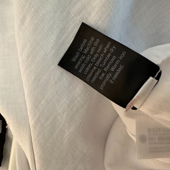 Simply Vera Vera Wang Knot-Front Roll-Tab Shirt - Small, White NWT - Picture 7 of 8